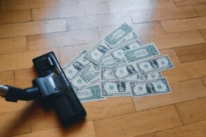 How Inflation Around the World Affects Currency Exchange Markets